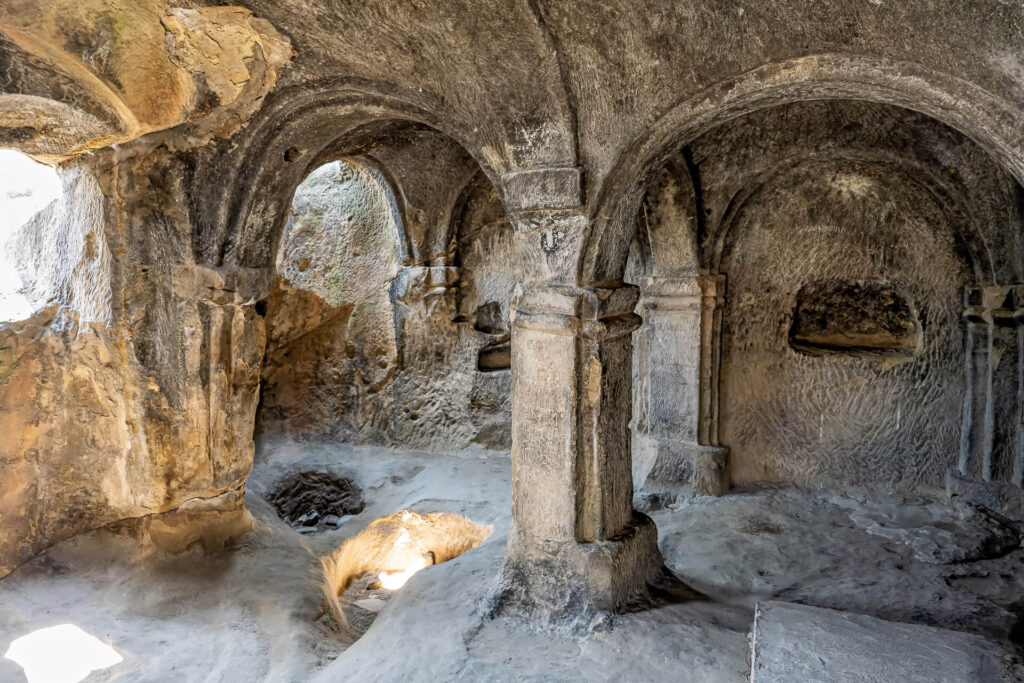 Höhlenstadt Uplistsikhe (ca. 3000 Jahre alt)