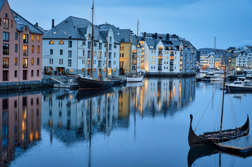 Ålesund, Norwegen, Hurtigruten Ålesund, Norwegen, Hurtigruten