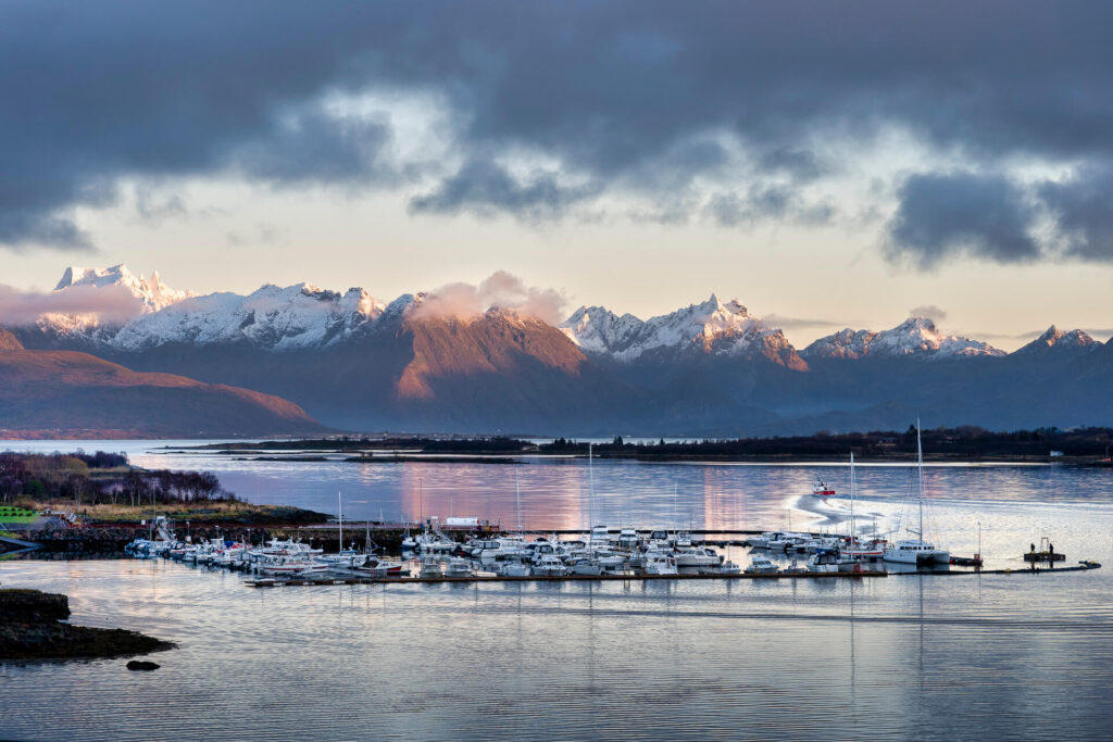 Stokmarknes, Norwegen, Hurtigruten Stokmarknes, Norwegen, Hurtigruten